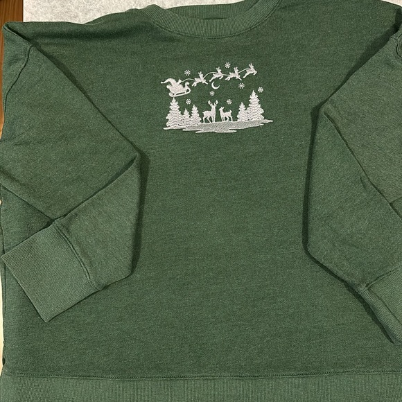 Embroidered Christmas Sweater XL New - Picture 5 of 7